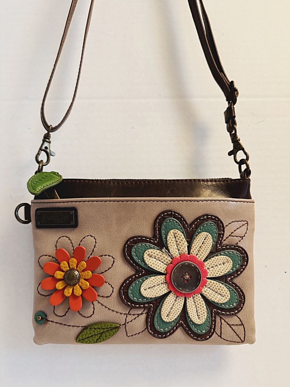 🌼 Chala Daisy Mini Crossbody Handbag 🌼 Convertible Strap • Vegan Leather